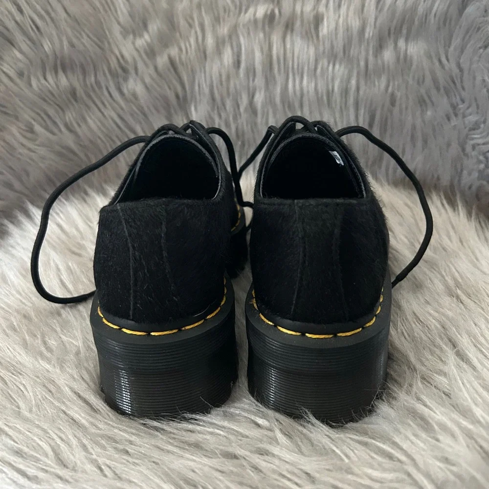 Dr. Martens Air Wair Cowhide Quad Shows Womens Size 6 USM Black Lace Up Platform